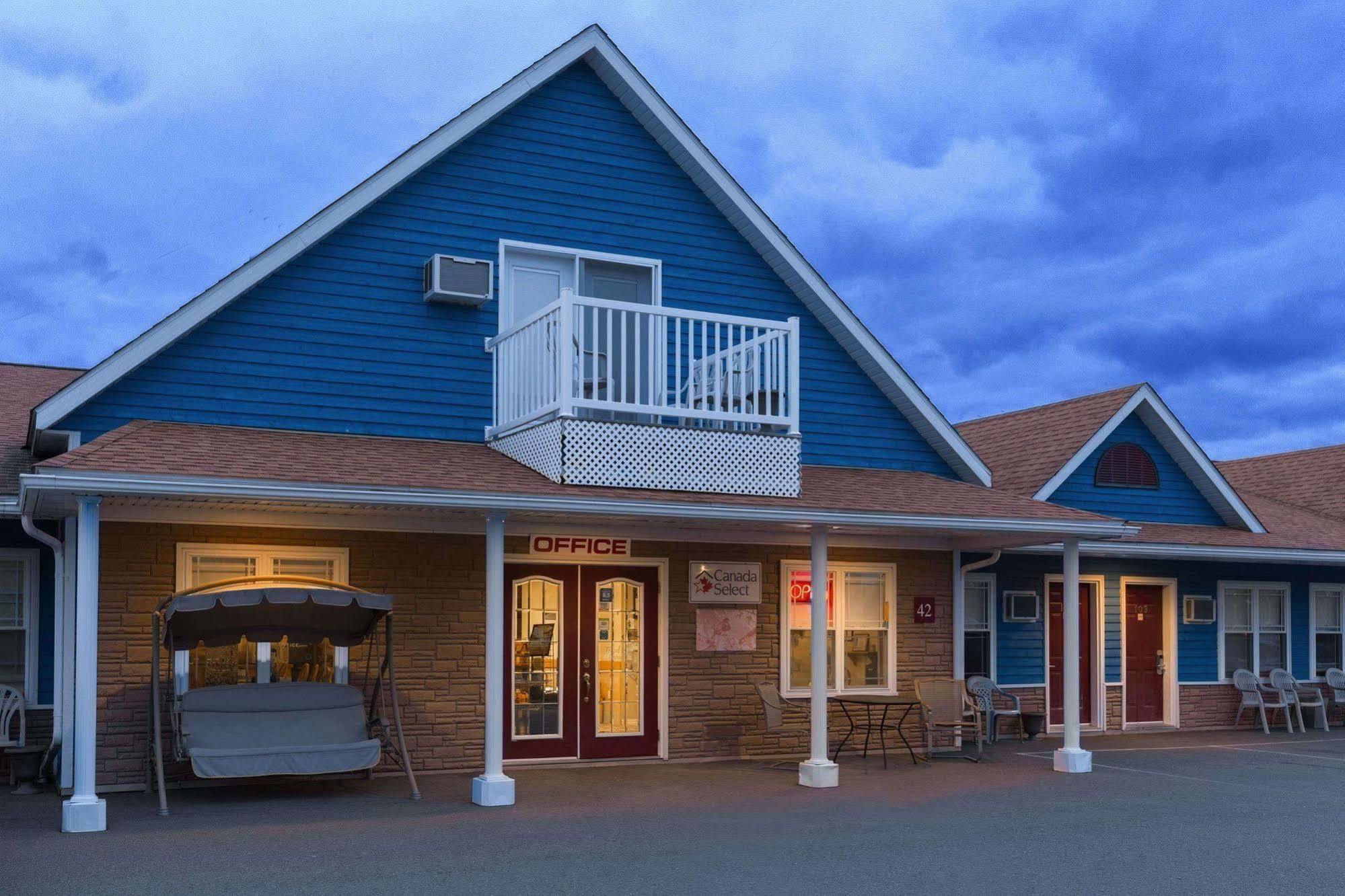 Travelodge By Wyndham Fredericton Exterior foto
